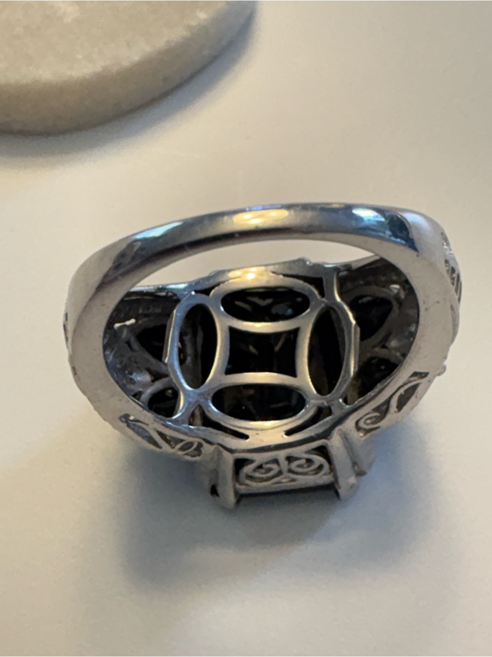 Statement Black Gemstone Cocktail Ring- Sterling Silver . 925 (12 g Size 9) - Picture 8 of 13